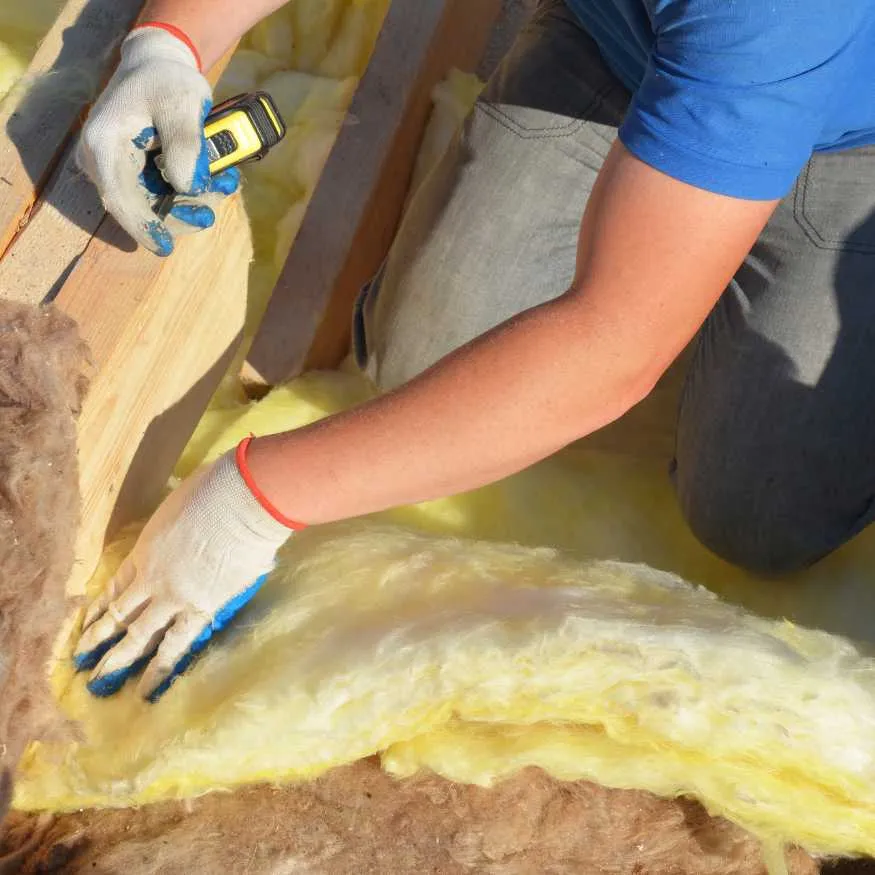 Travaux d'isolation des combles et sarking